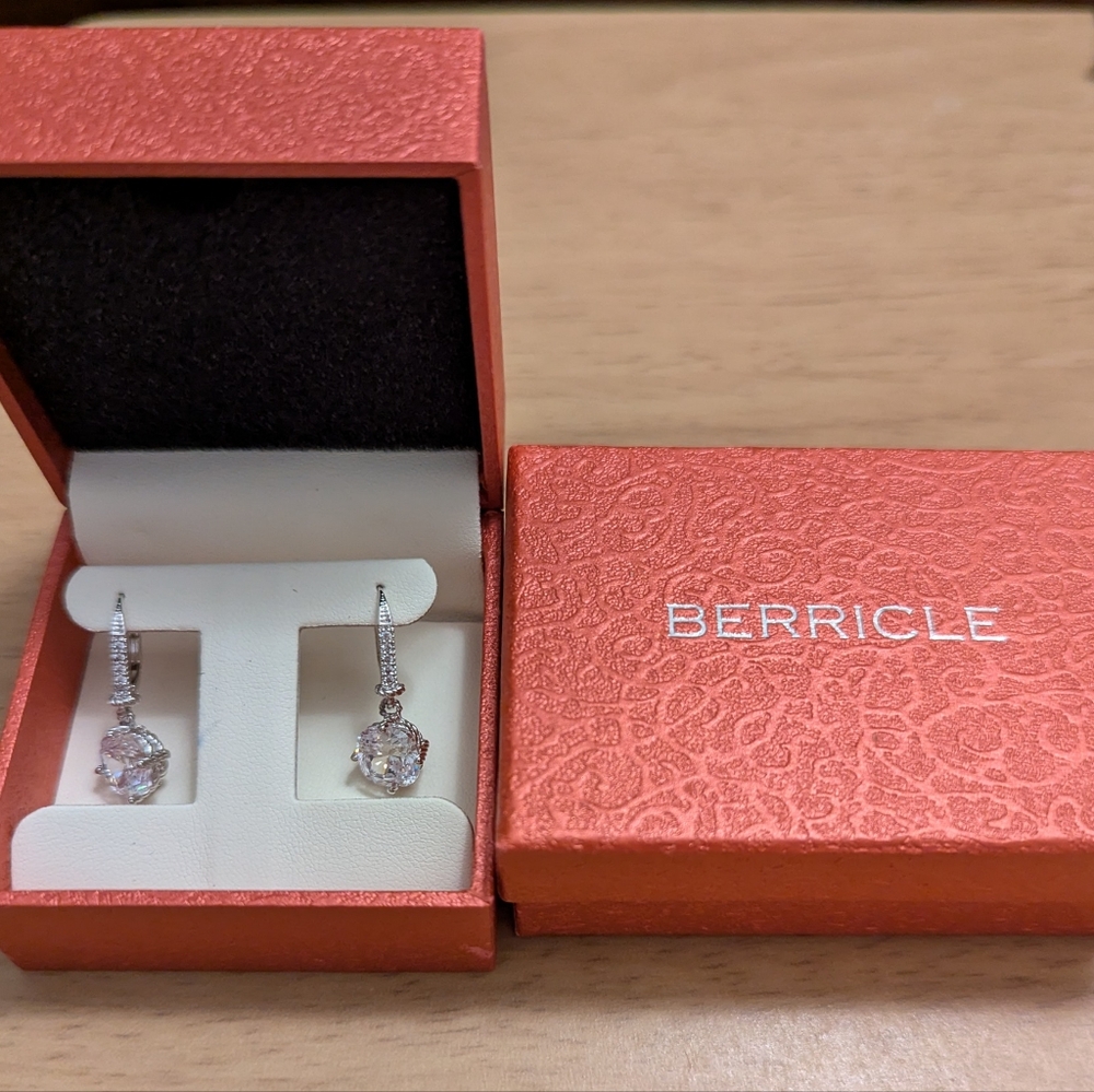 NIB Berricle CZ Solitare Leverback Earrings